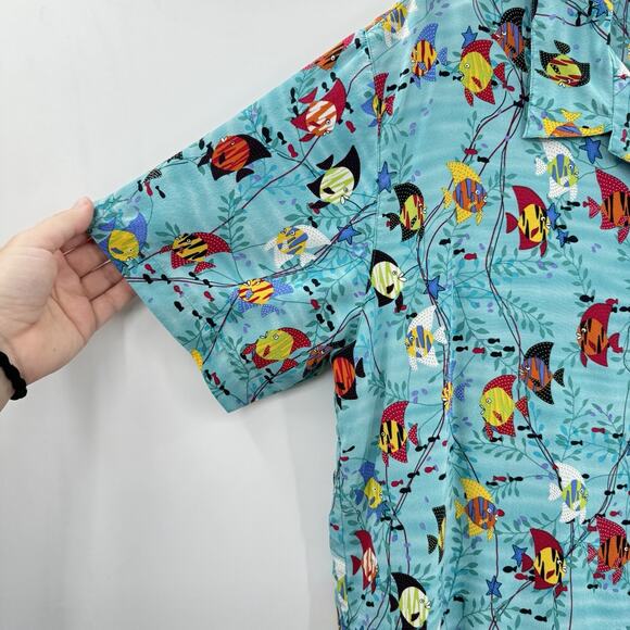Vintage Chico's 100% Silk Tropical Button Up Shirt Large Blue Fish Hawaiian Fun - Picture 3 of 9